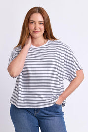 Model Genericm wearing size sample of the Fundamental Luna Ss Stripe Cotton Tee – Whitenavy in colour Whitenavy, in a cropped view