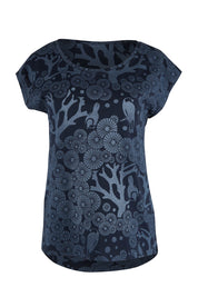 Product shot of the Bobby Top in colour Navy (Blue), from the front