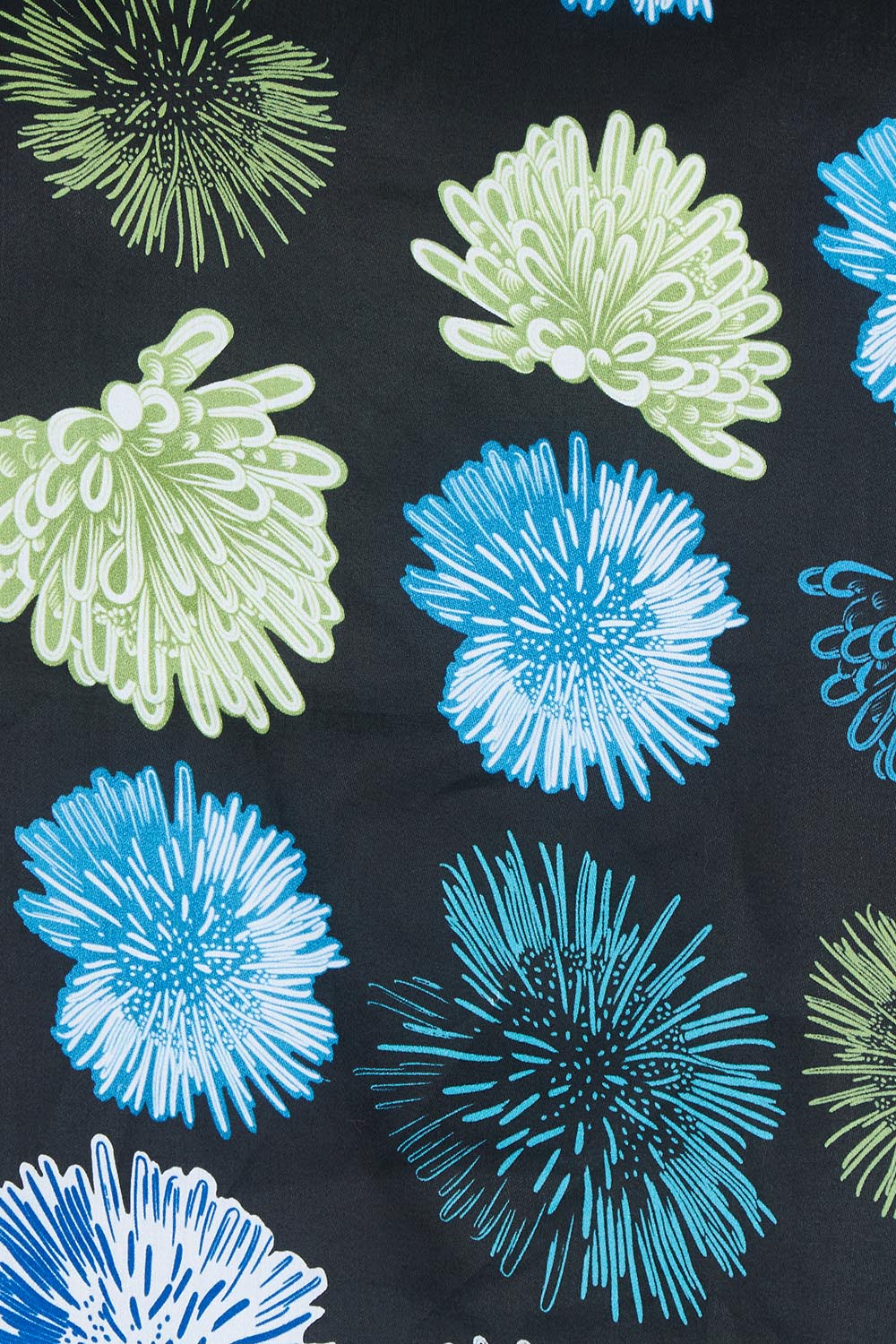 Product shot of the Tilly Cotton Top in colour Black (Black), detail
