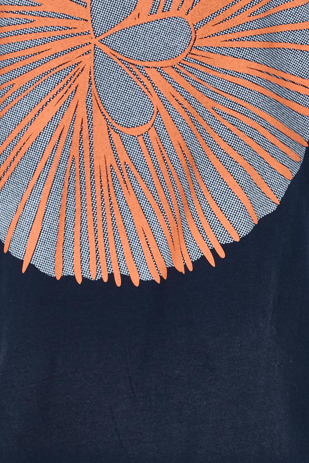 Product shot of the Girlfriend Tee - Navyorange in colour Navyorange, showing detail