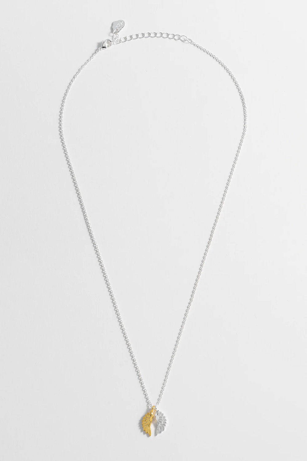 Product shot of the Wings Necklace in colour Silvergold (Metallics), detail