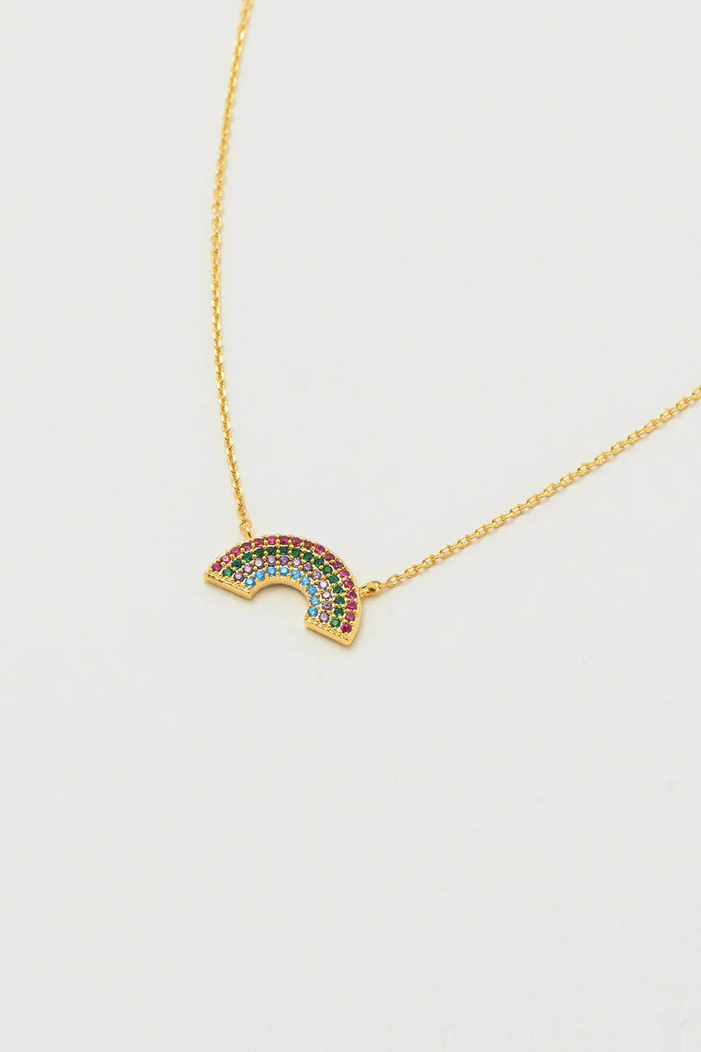 Product shot of the Full Rainbow Necklace in colour Gold (Metallics), detail