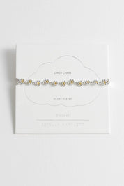 Product shot of the Daisy Chain Bracelet in colour Silver (Metallics), detail