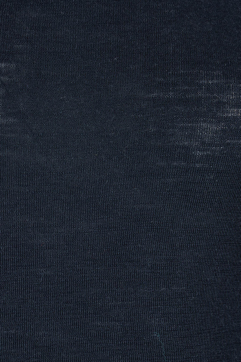 Product shot of the Merino Signature Crew Top in colour Truenavy (Blue), detail