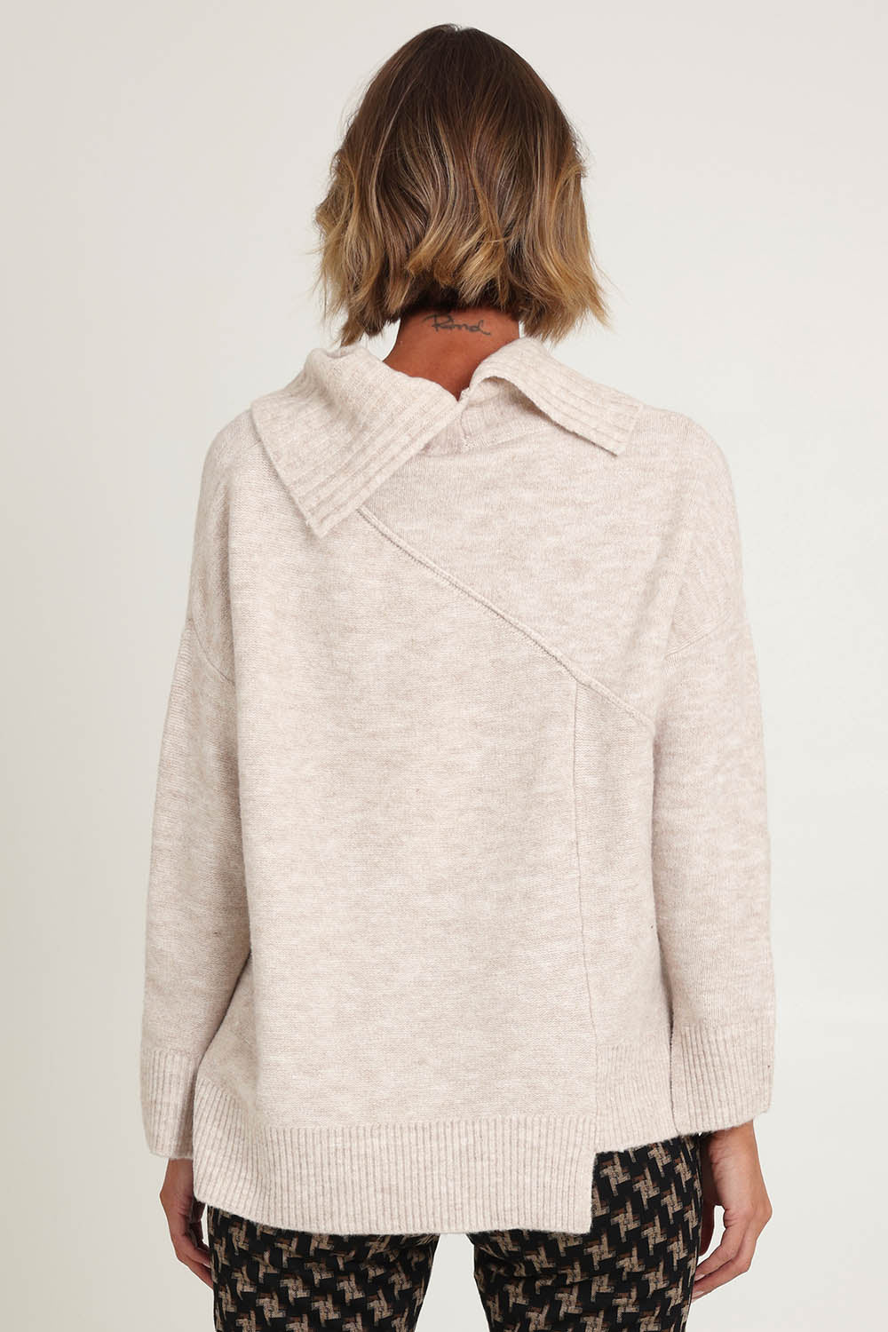 A Cute Sweater – Oat