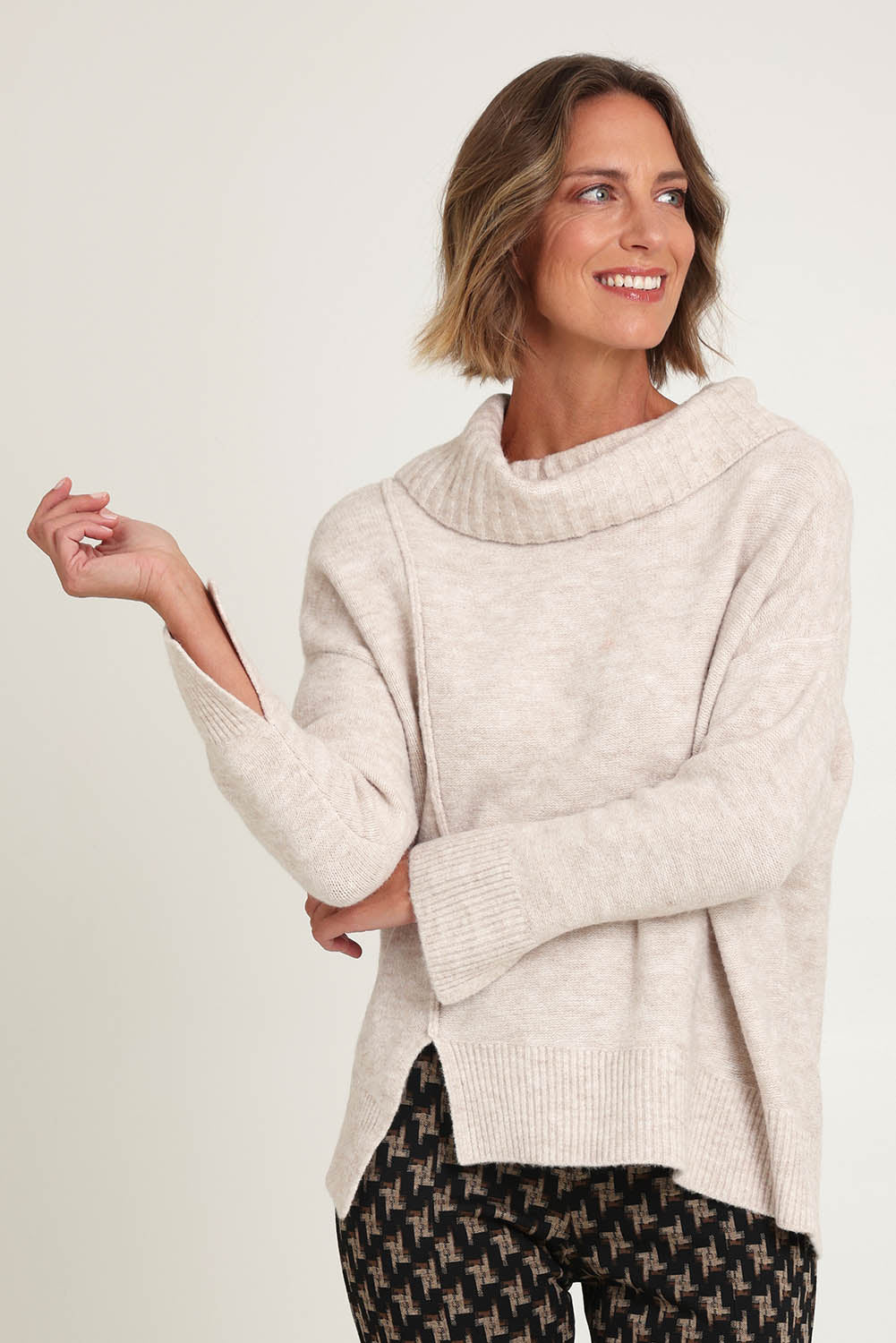 A Cute Sweater – Oat