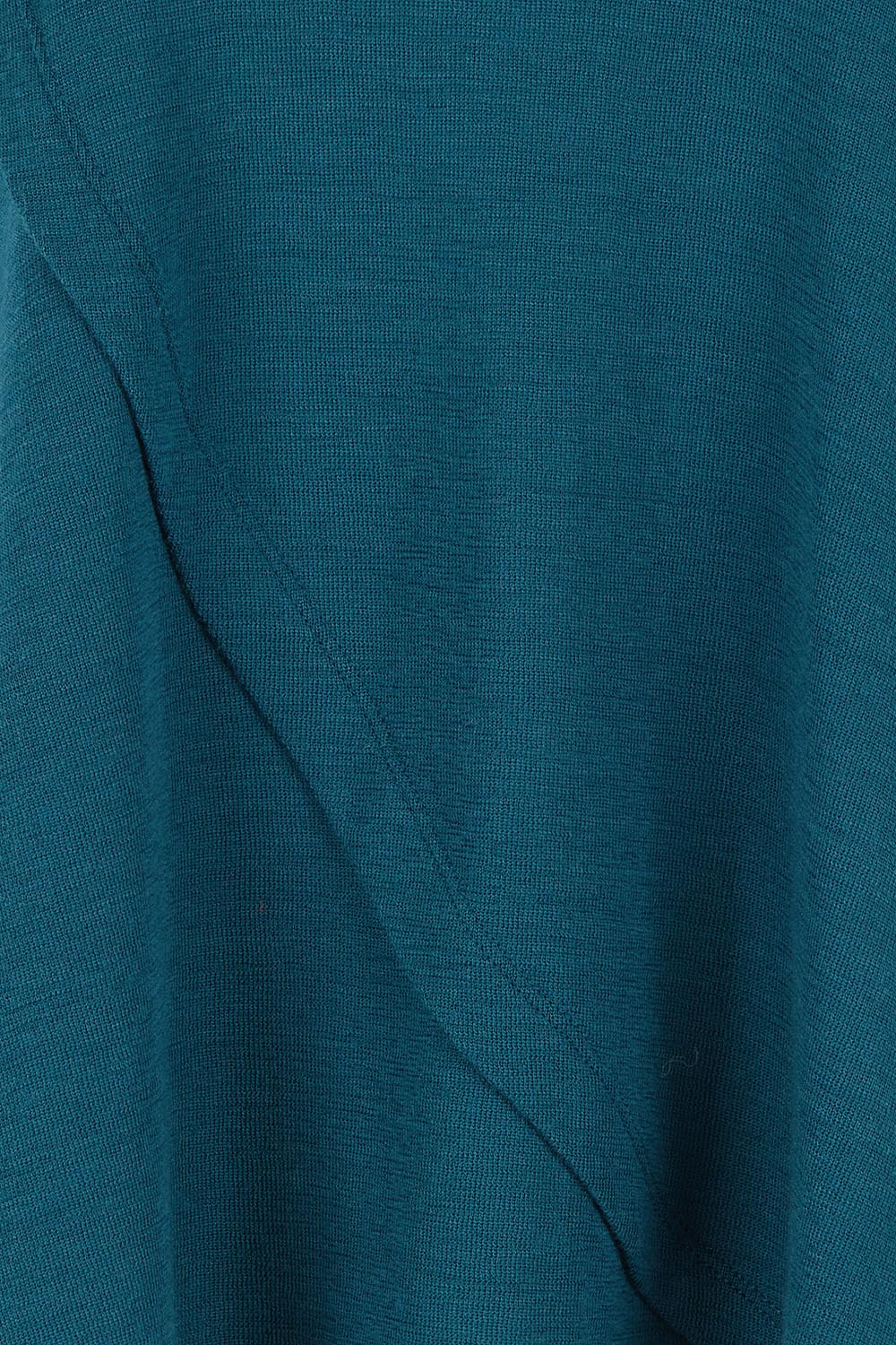Product shot of the Good Stakes Top in colour Green (Green), detail