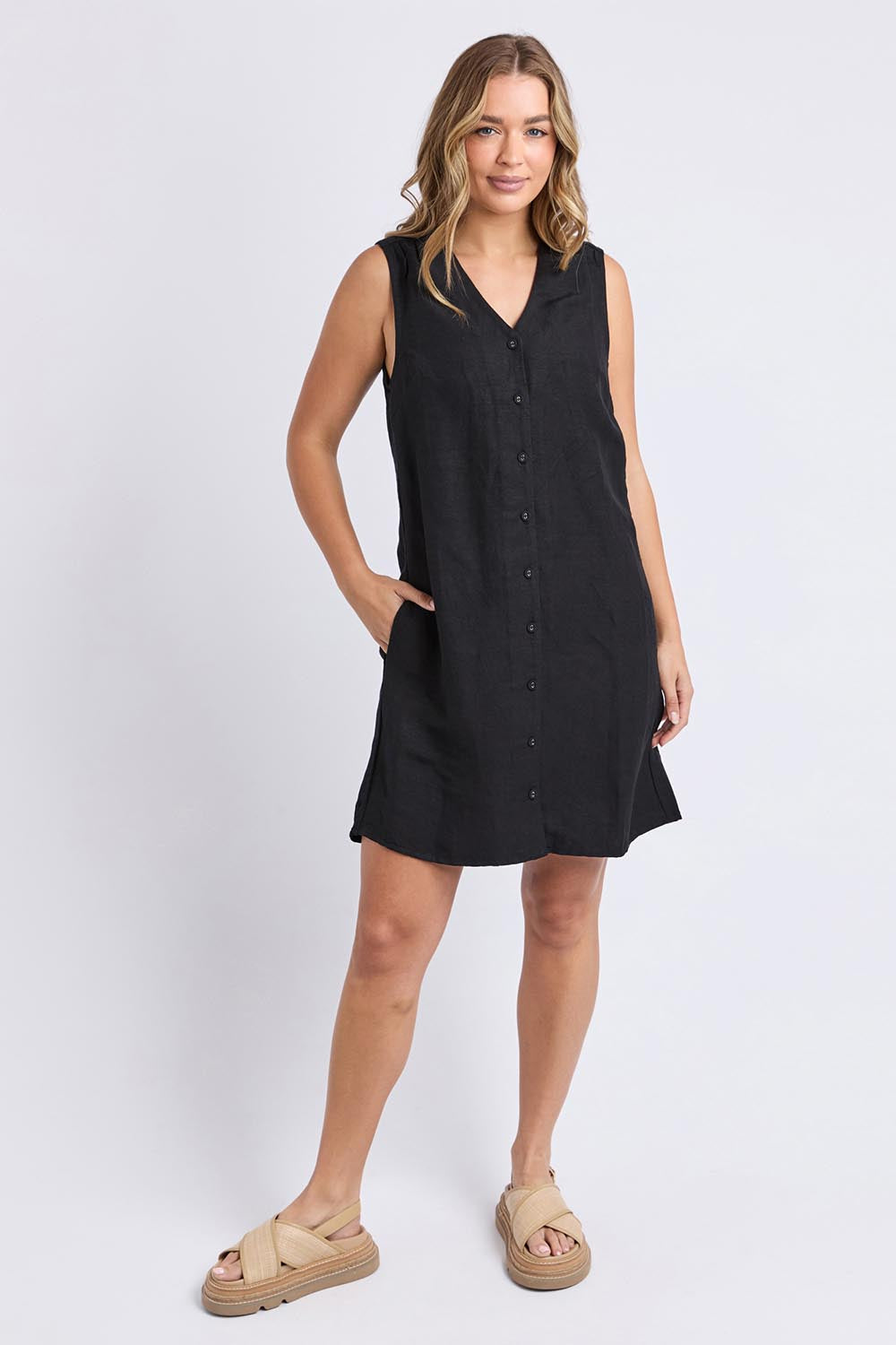 A model wearing the Anara Linen Blend Dress in colour Black (Black), from the front, showing the whole outfit