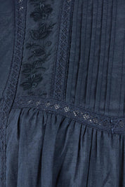 Product shot of the Juna Top – Dsapphire in colour Dsapphire, showing detail