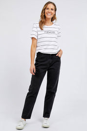 A model wearing the Barkley Straght Leg in colour Black (Black), from the front, showing the whole outfit