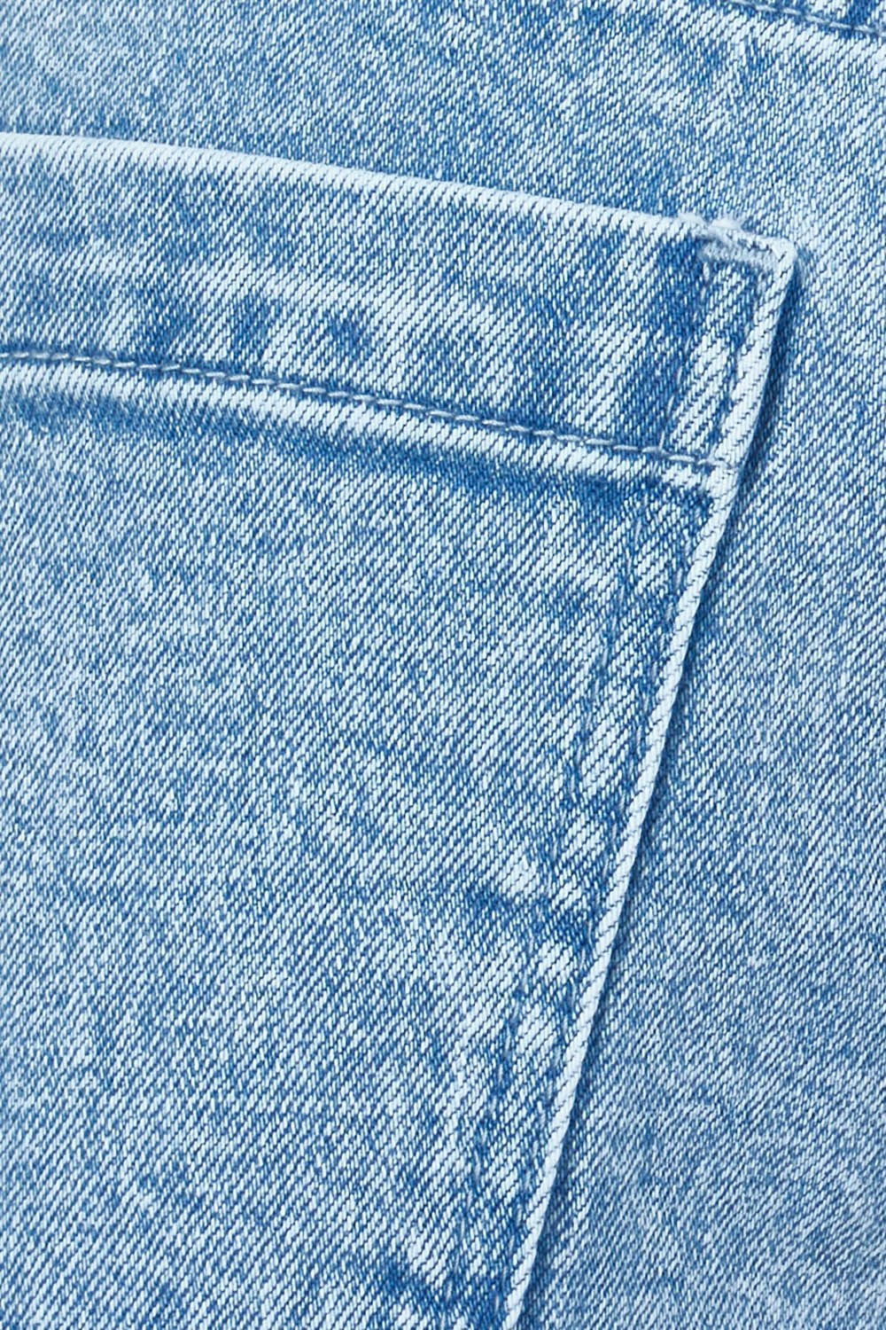 Product shot of the Elements Harley Short in colour Lightblue (Blue), detail