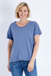 Model Veronica wearing size 10 of the Elements Night Hawk Tee in colour Blue (Blue), from the front, cropped image