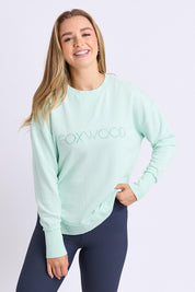 Model Genericm wearing size sample of the Elements Simplified Cotton Crew – Palemint in colour Palemint, in a cropped view