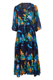 Product shot of the Twilight Dress in colour Navyfloral (Blue), from the front