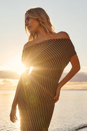 A model wearing the Everlyn Jersey Top in colour Multi, from the front, showing the whole outfit