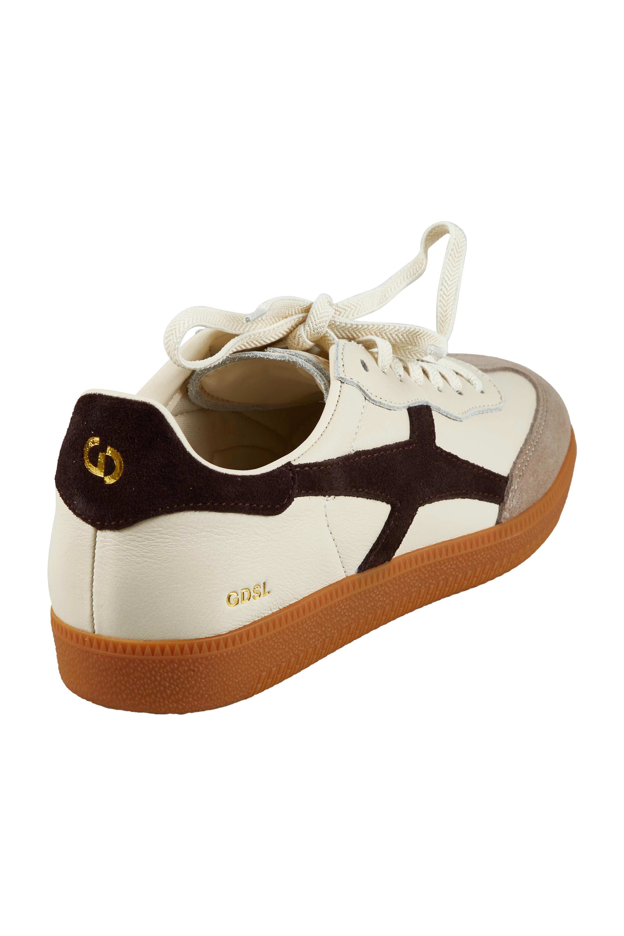 Product shot of the 2001 Crossroads Suede Sneaker in colour Ivorycoffe, from the back