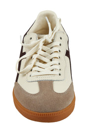 Product shot of the 2001 Crossroads Suede Sneaker in colour Ivorycoffe, detail