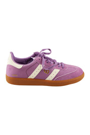 Product shot of the 2001 Parallel Suede Canvas Sneaker in colour Lavender (Purple), from the front