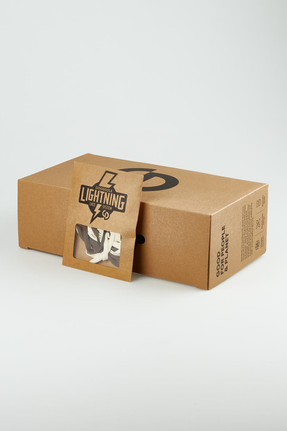 Product shot of the 2001 Parallel Suede Sneaker in colour Walnutivor, detail