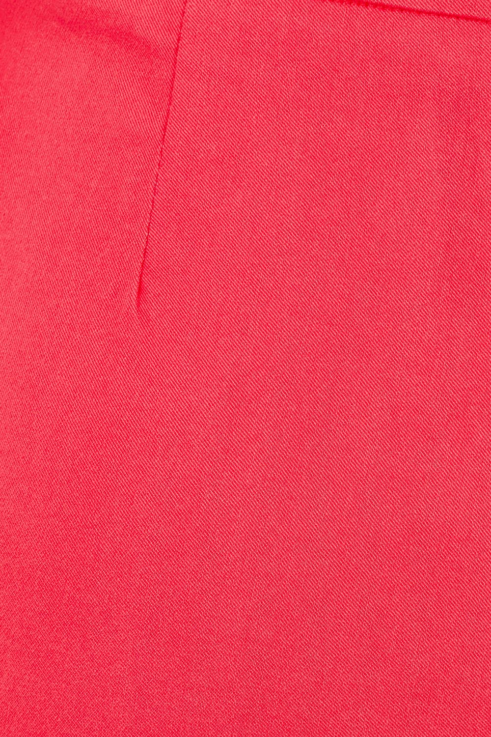 Product shot of the Fleur Pant in colour Red (Red), detail