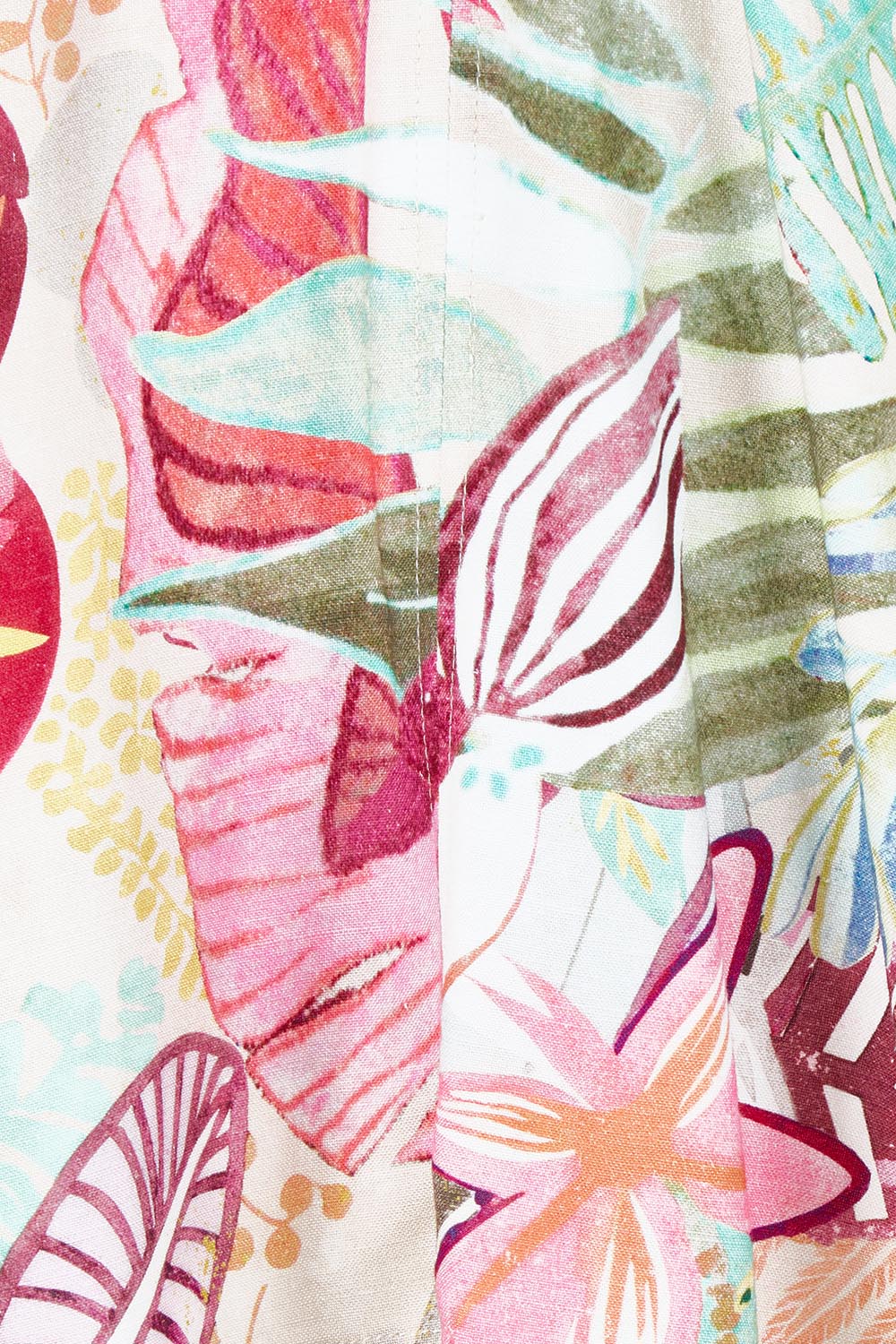 Product shot of the Desert Rose Print Top – Pinkmulti in colour Pinkmulti, showing detail