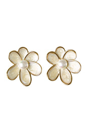Product shot of the Bronte Flower Stud Earring - White in colour White, from the front