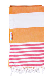 Product shot of the Hammamas Reef Cotton Towel in colour FuschOran, from the front