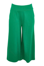 Product shot of the Wide Leg Ponte Pant – Green in colour Green, from the front
