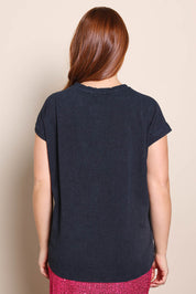 Model Georgiel wearing size 10 of the Heart Logo Tee – Blackpink in colour Blackpink, from the back