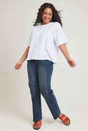 Model Terri-Leigh wearing size 14 of the Mercerised Cotton Printed Tee in colour Flower (White), from the front, showing the whole outfit