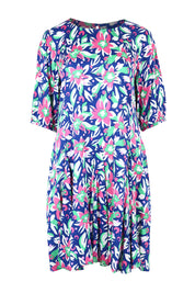 Product shot of the Flared Hem Dress in colour Floral, from the front