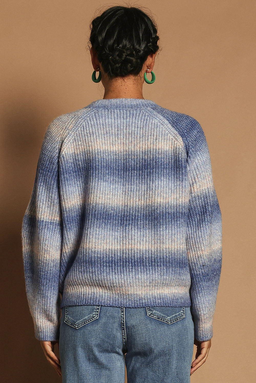 Model Katie wearing size S of the Space Dyed Yarn Crewneck Sweater in colour Dusk (Blue), from the back