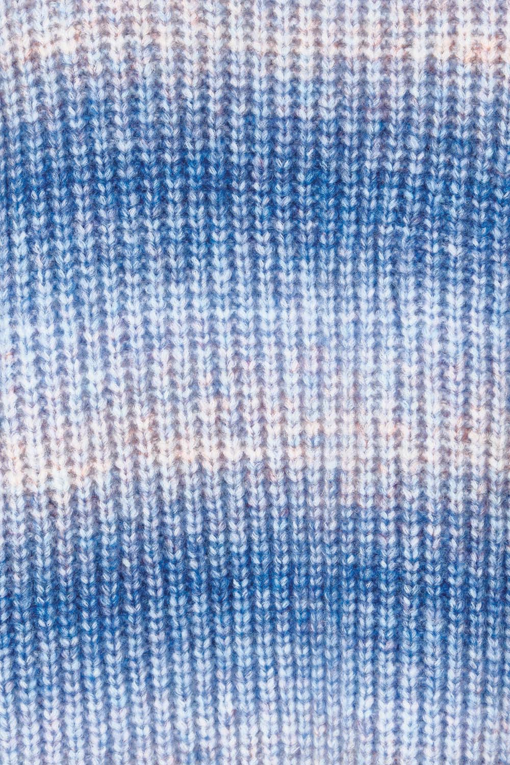 Product shot of the Space Dyed Yarn Crewneck Sweater in colour Dusk (Blue), detail