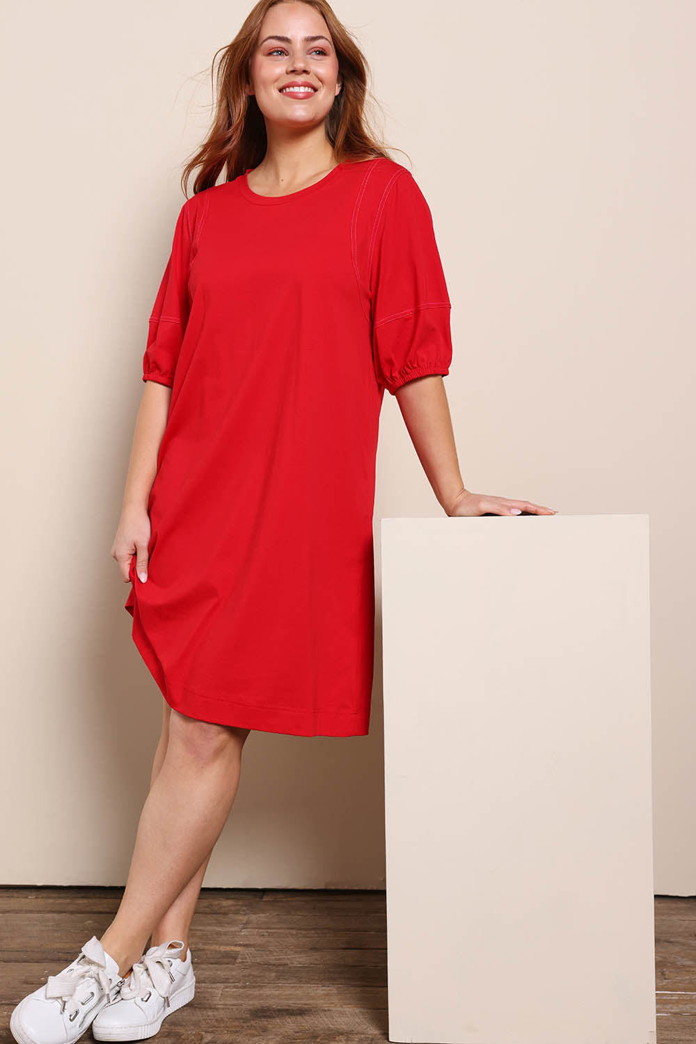 Model Georgiel wearing size 10 of the Cotton Jersey Relaxed Dress – Red in colour Red, from the front