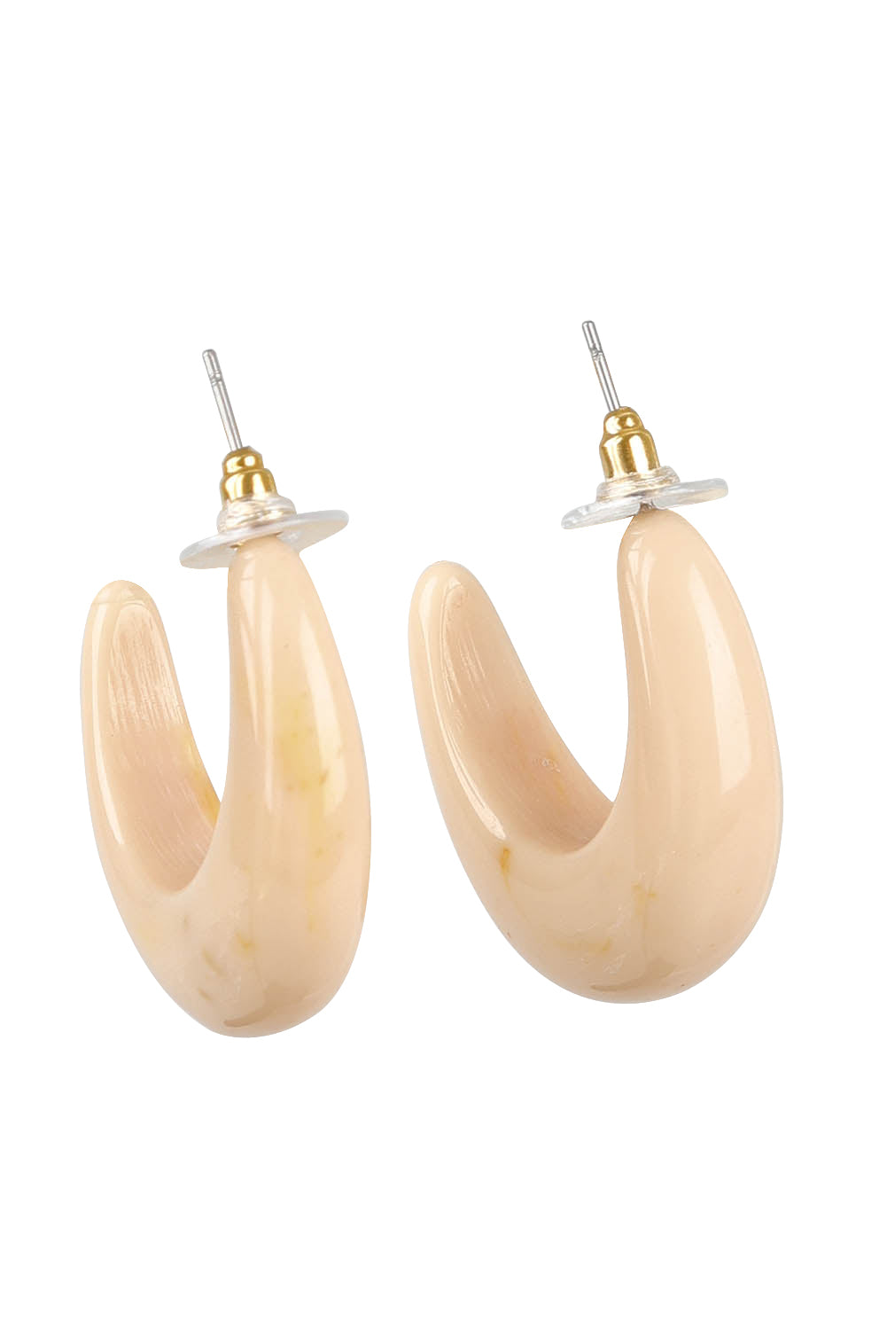 Product shot of the Swerve Earring in colour Natural, from the front