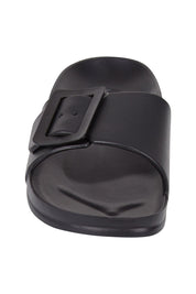 Product shot of the Solace EVA Slide in colour Black (Black), detail