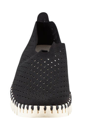 Product shot of the Tulip Sneaker in colour Black (Black), detail