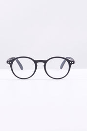 A model wearing size 1 of the D Round Reading Glasses in colour Black (Black), from the front, showing the whole outfit