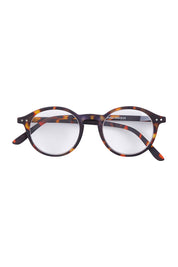 Product shot of the D Round Reading Glasses in colour Tortoise, from the front
