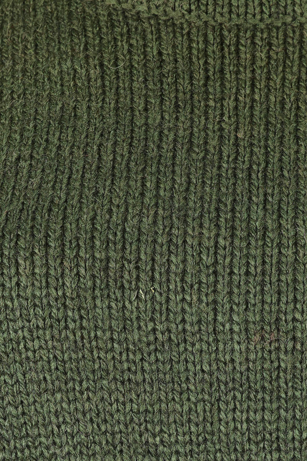 Product shot of the Lofty Tunic in colour Olive (Green), detail