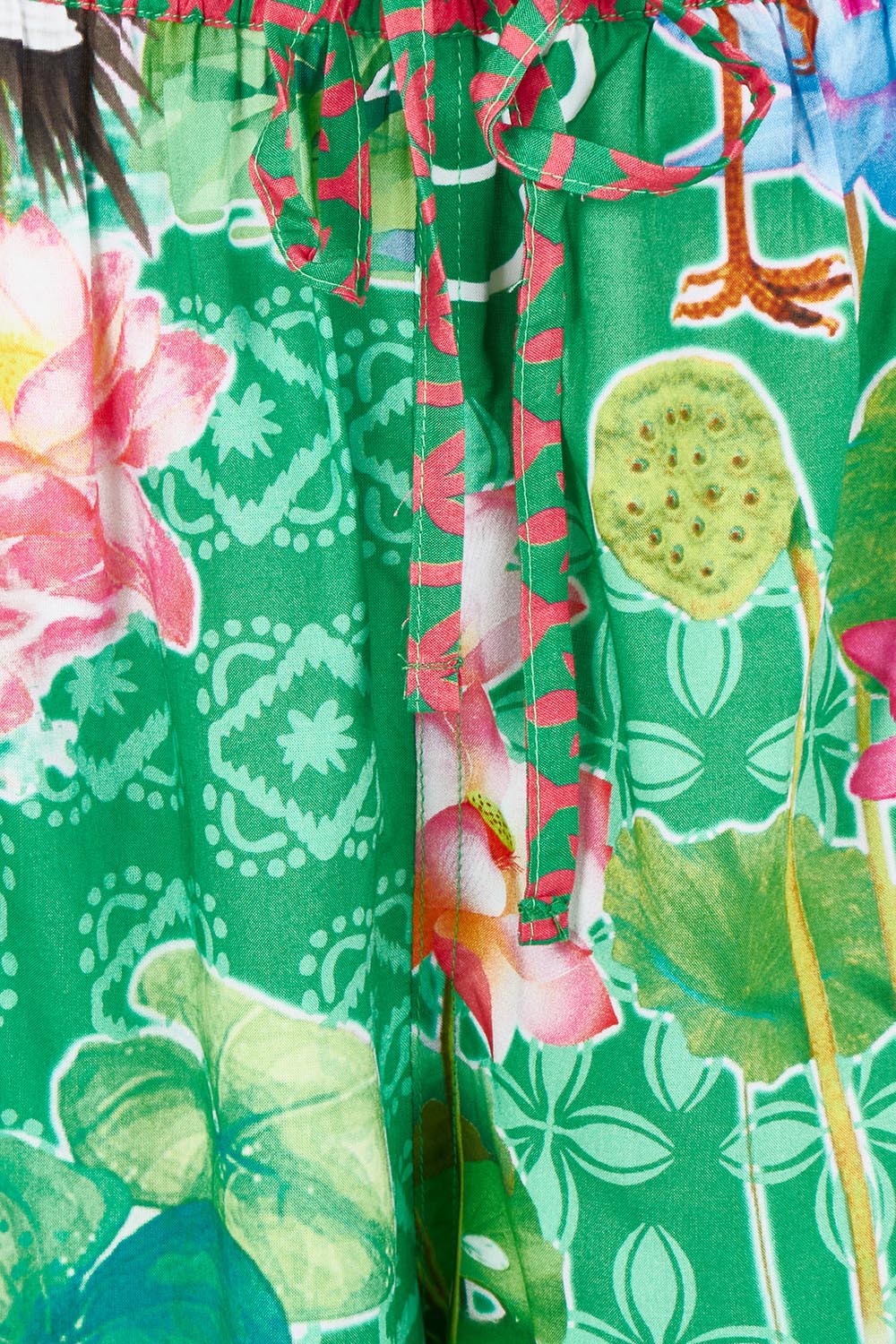 Product shot of the Akiko Pant in colour Sea (Green), detail