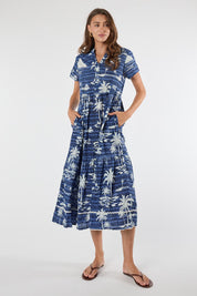 Model Genericm wearing size sample of the Alura Midi Dress – Ocean in colour Ocean, from the front