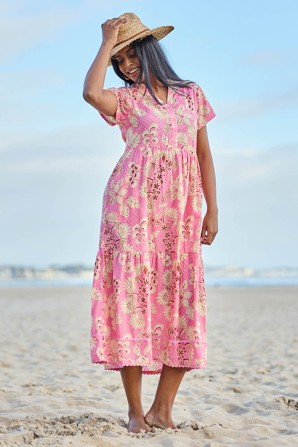 Model Eshan wearing size 10 of the Astrid Midi Dress – Dustypink in colour Dustypink, from the front