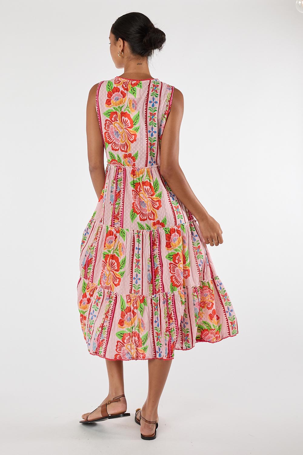 Model Genericm wearing size sample of the Ines Sleeveless Midi Dress – Shell in colour Shell, from the front