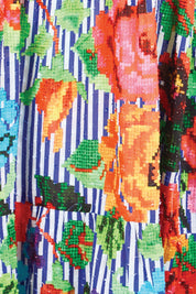 Product shot of the Viola Sleeveless Midi Dress – Print in colour Print, showing detail
