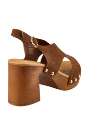 Product shot of the Anabella Heel - Chestnut in colour Chestnut, from the back