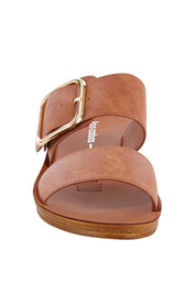 Product shot of the Doti Double Strap Slide in colour Chocolate, detail