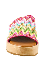 Product shot of the Seli Slide - Pinkmulti in colour Pinkmulti, showing detail