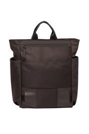 Product shot of the Bronx Backpack in colour Nylonchoc, detail