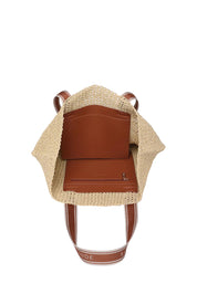 Product shot of the Bali Beach Bag - Naturalraffia in colour Naturalraffia, showing detail